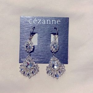 Chandelier earrings